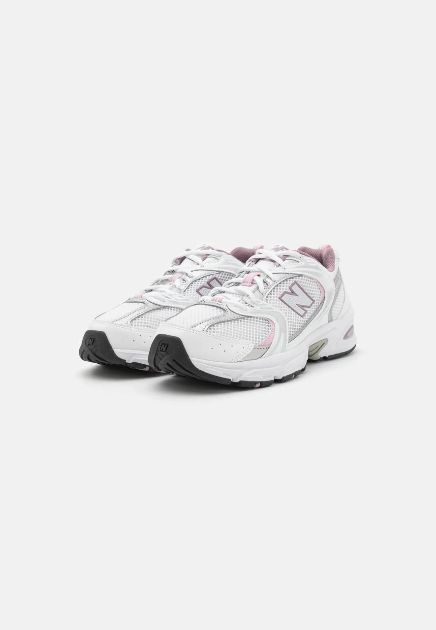 Sneaker 530
