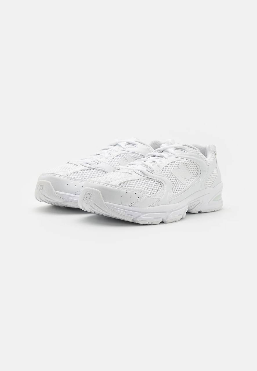 Sneaker 530