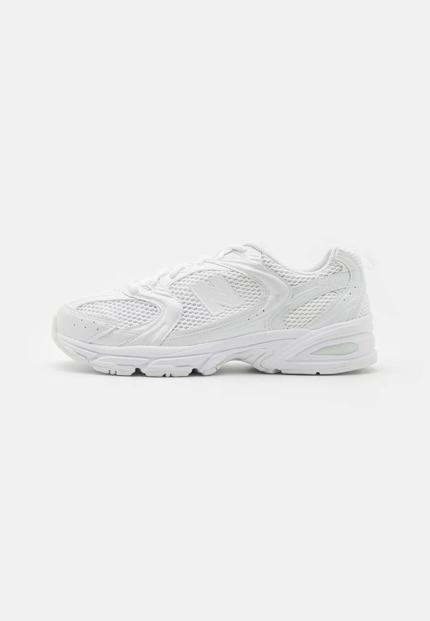 Sneaker 530