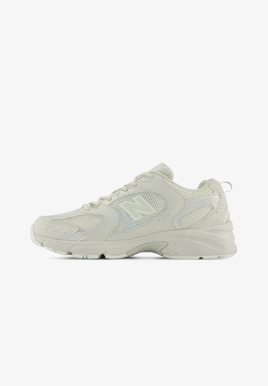 Sneaker 530