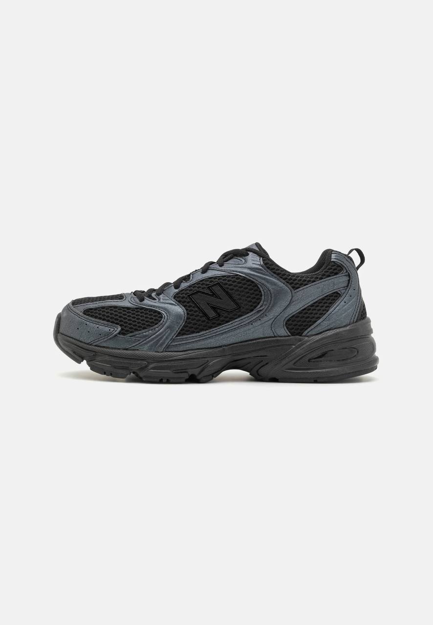 Sneaker 530