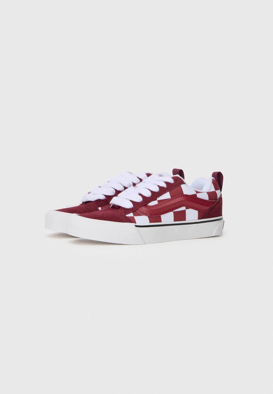 Sneaker Knu Skool