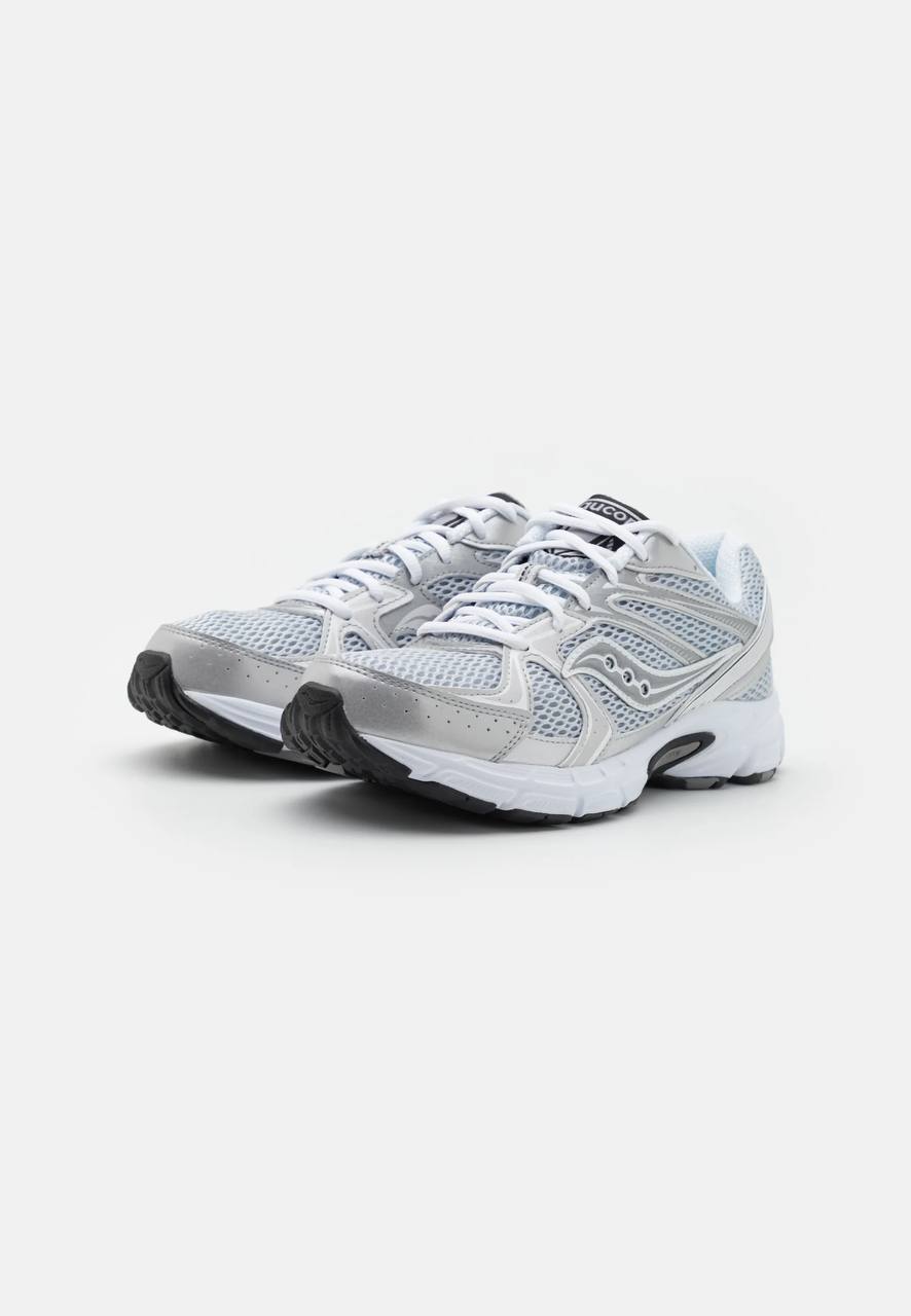 Sneaker Omni 9