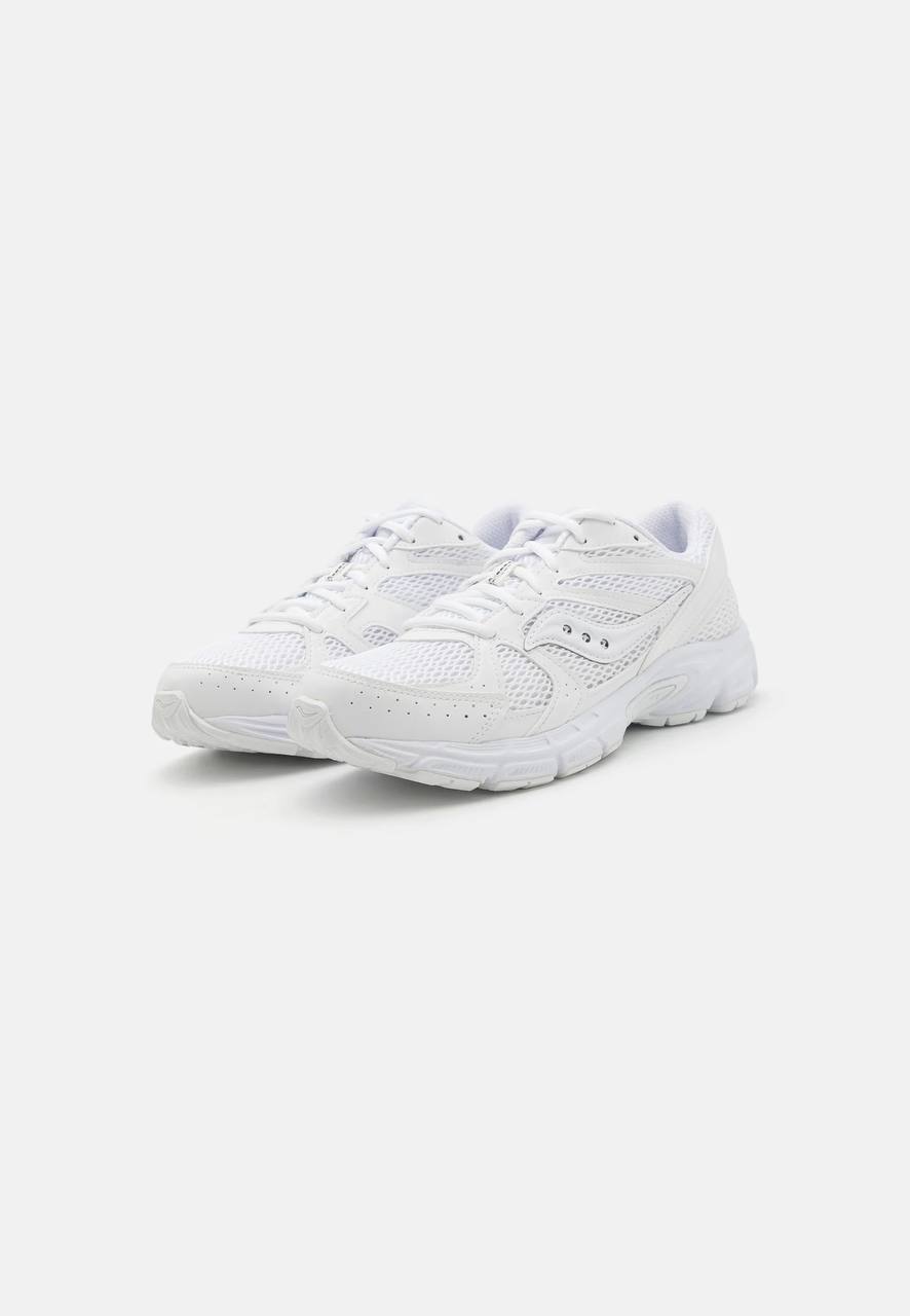 Sneaker Omni 9