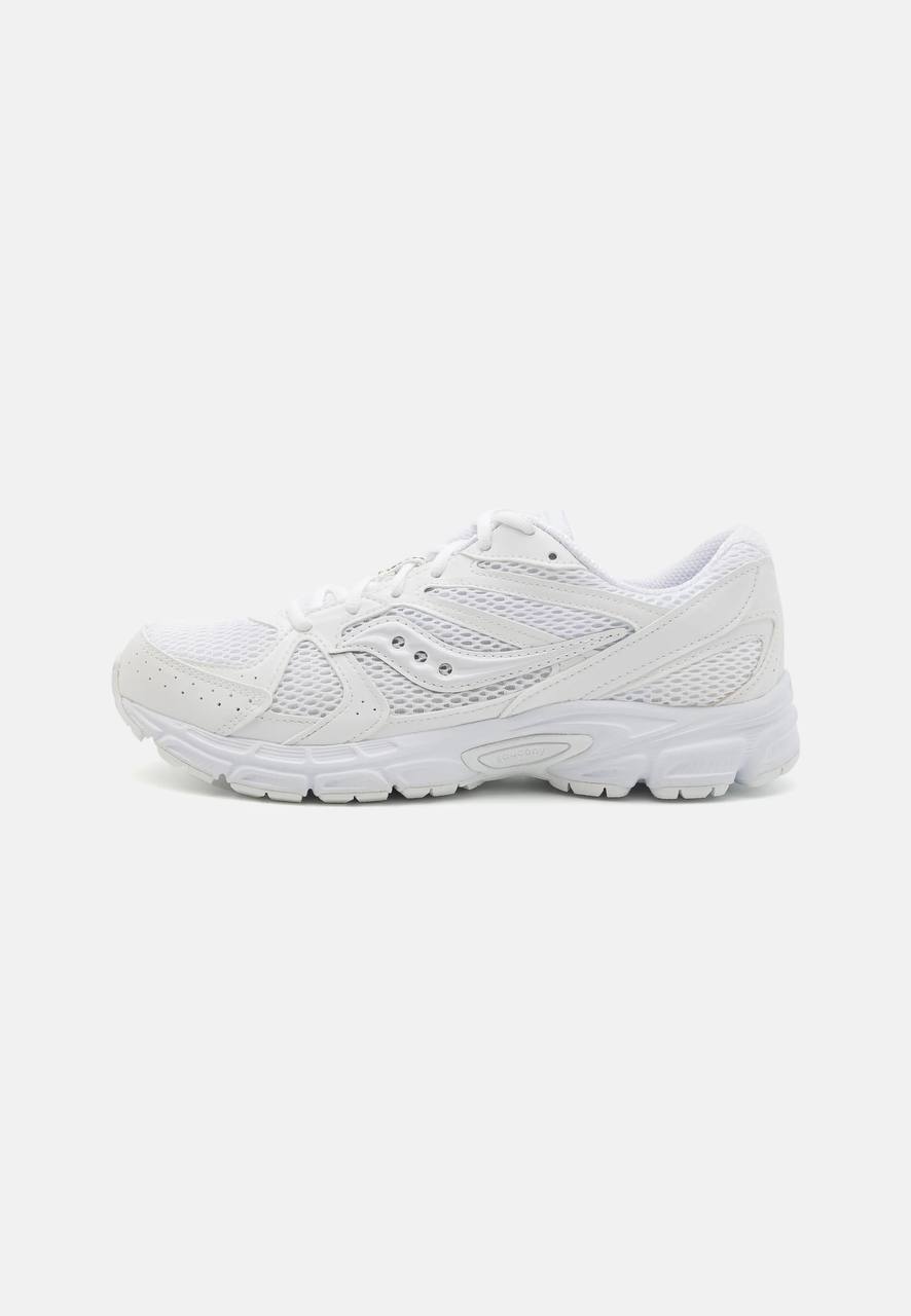 Sneaker Omni 9