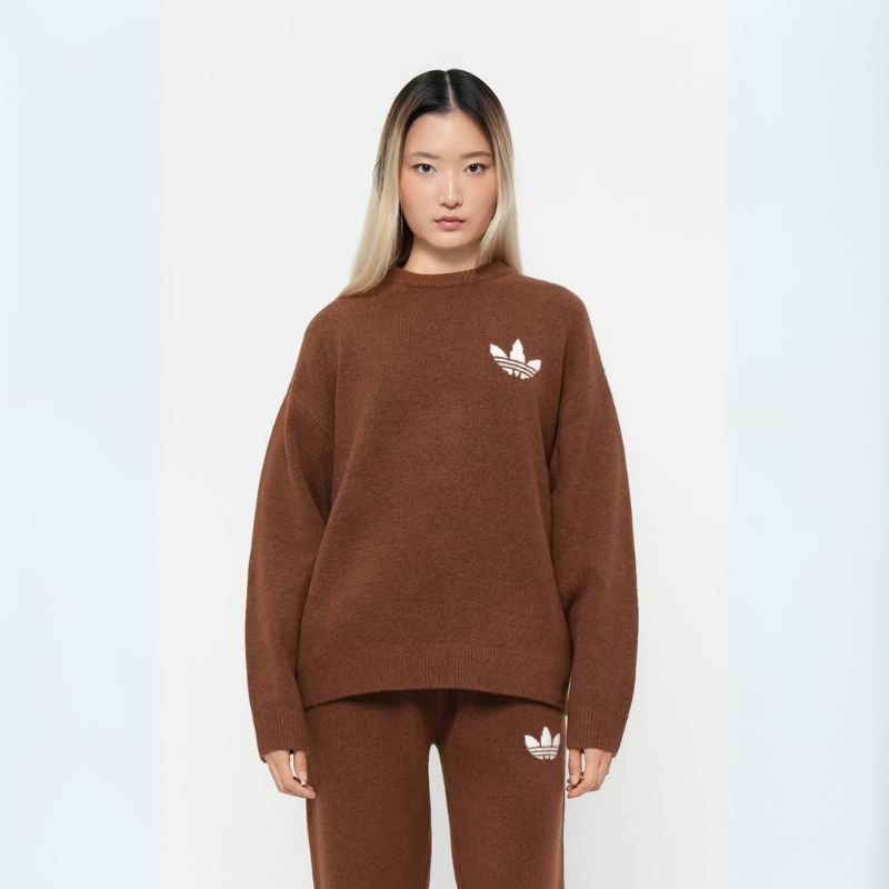 Felpa In Lana + Pantaloni In Regalo