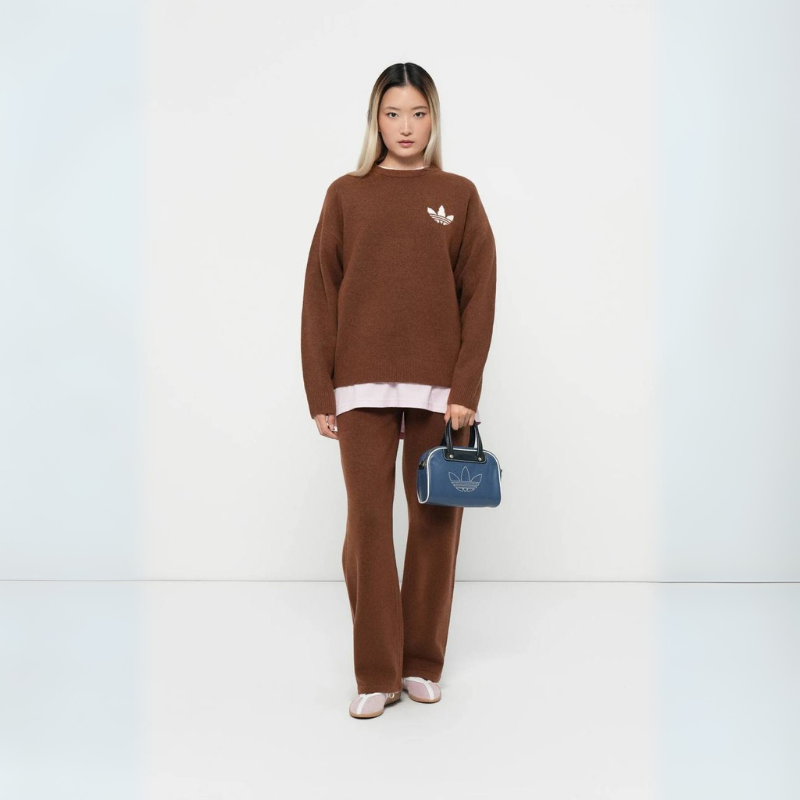 Felpa In Lana + Pantaloni In Regalo