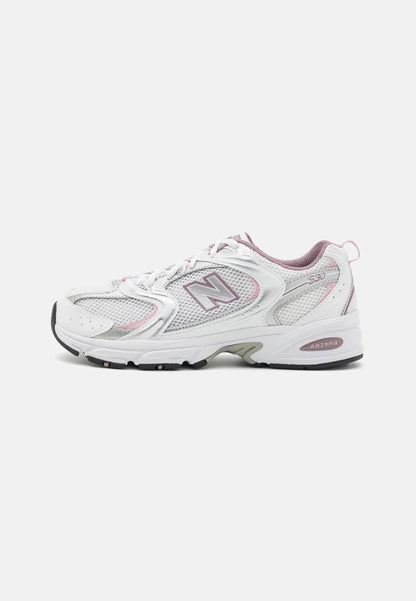 Sneaker 530