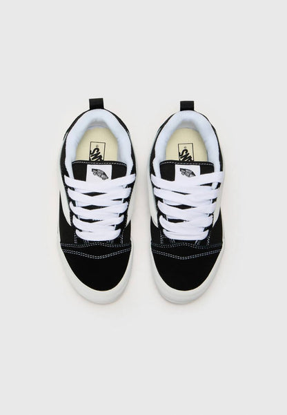 Sneaker Knu Skool
