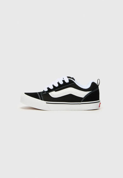 Sneaker Knu Skool