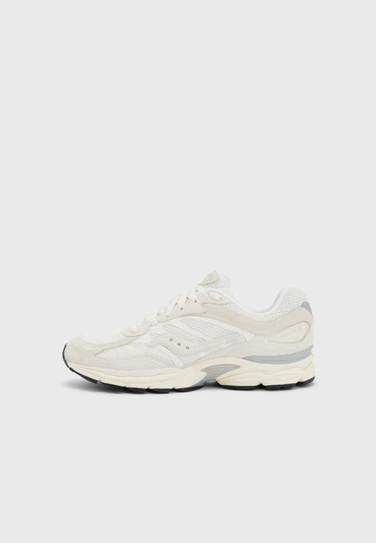 Sneaker Omni 9