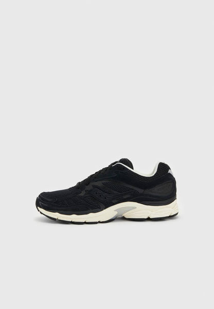 Sneaker Omni 9