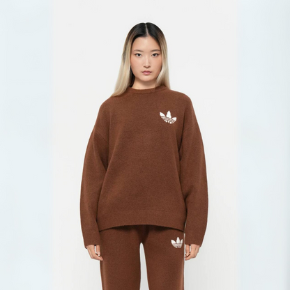 Felpa In Lana + Pantaloni In Regalo