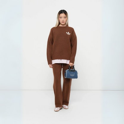 Felpa In Lana + Pantaloni In Regalo